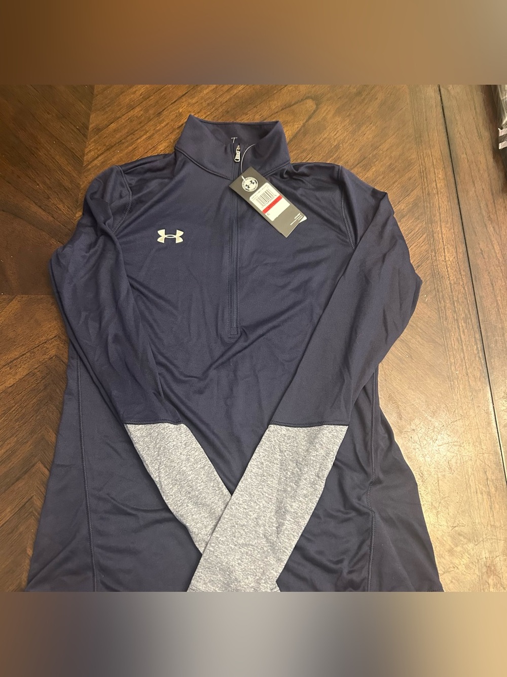 New Women’s Half Zip Under Armour Shirt XS